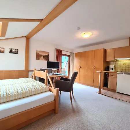 Gaestehaus Fitsch Çiftlik konaklama *