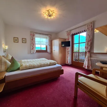 Gaestehaus Fitsch Çiftlik konaklama Obsteig