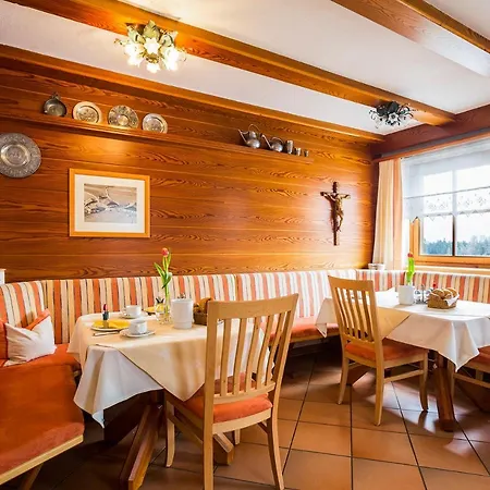 Gaestehaus Fitsch * Обштайг