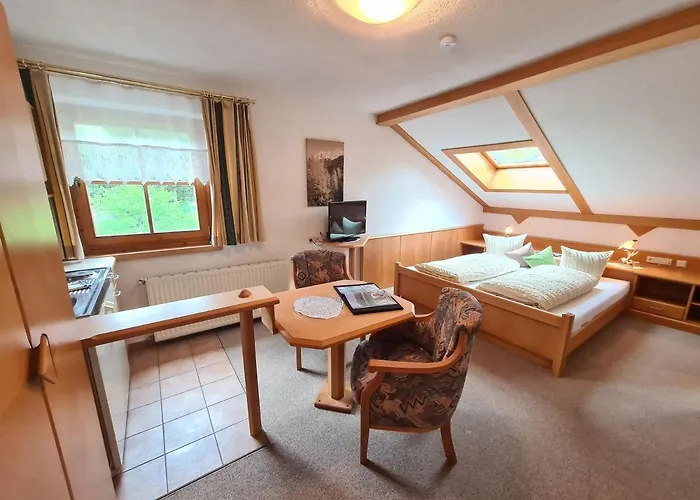 Farm stay Gastehaus Fitsch