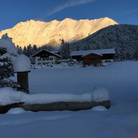 Gaestehaus Fitsch Séjour à la ferme Obsteig